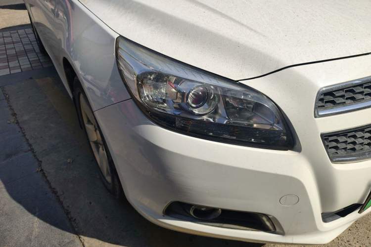 Used Chevrolet Malibu 2014 2.0L Automatic Comfort Edition Right Front Headlight