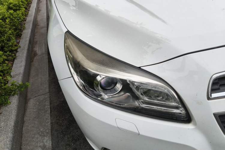 Used Chevrolet Malibu 2014 2.0L Automatic Luxury Edition Right Front Headlight