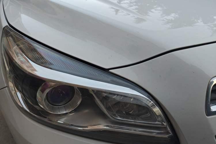 Used Chevrolet Malibu 2014 2.0L Automatic Luxury Edition Right Front Headlight