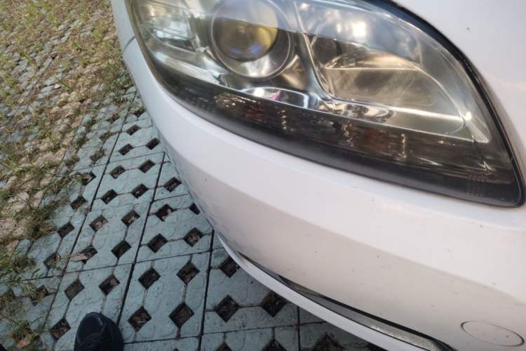 Used Chevrolet Malibu 2014 2.0L Automatic Comfort Edition Right Front Headlight