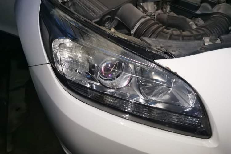 Used Chevrolet Malibu 2014 2.0L Automatic Comfort Edition Right Front Headlight
