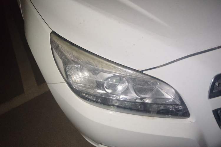 Used Chevrolet Malibu 2014 1.6T Automatic Comfort Edition Right Front Headlight