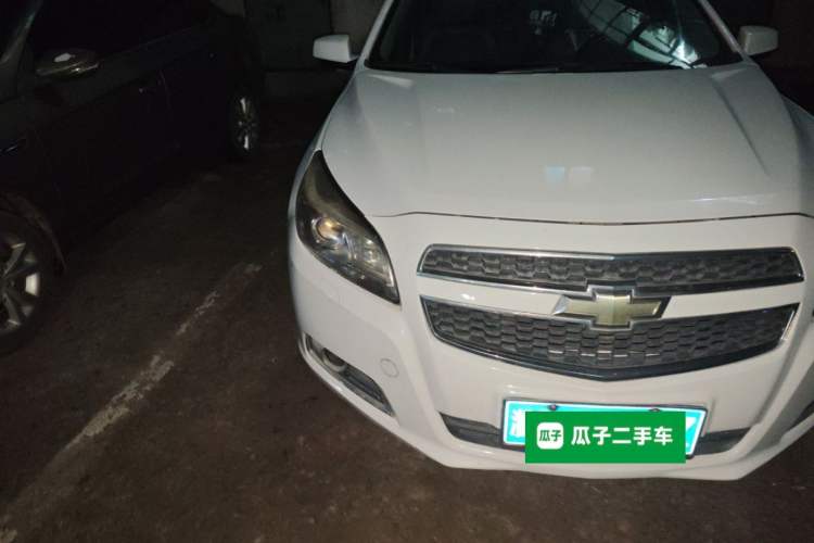 Used Chevrolet Malibu 2014 2.0L Automatic Luxury Edition Right Front Headlight