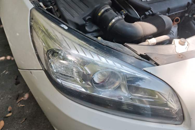 Used Chevrolet Malibu 2014 1.6T Automatic Comfort Edition Right Front Headlight