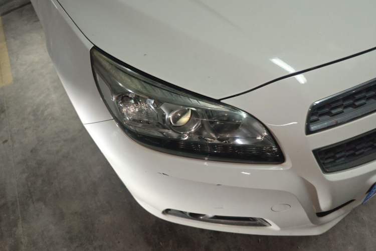 Used Chevrolet Malibu 2014 2.0L Automatic Comfort Edition Right Front Headlight