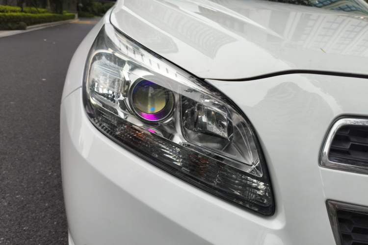 Used Chevrolet Malibu 2014 2.0L Automatic Comfort Edition Right Front Headlight