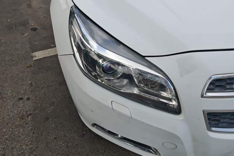 Used Chevrolet Malibu 2014 2.0L Automatic Luxury Edition Right Front Headlight