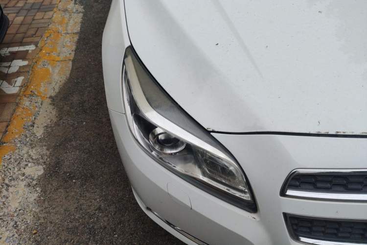 Used Chevrolet Malibu 2014 2.0L Automatic Luxury Edition Right Front Headlight