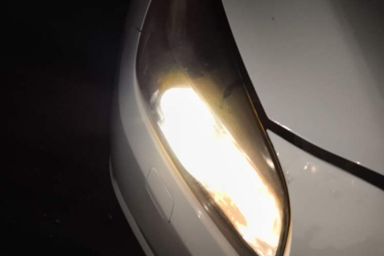 Used Chevrolet Malibu 2014 2.0L Automatic Luxury Edition Right Front Headlight