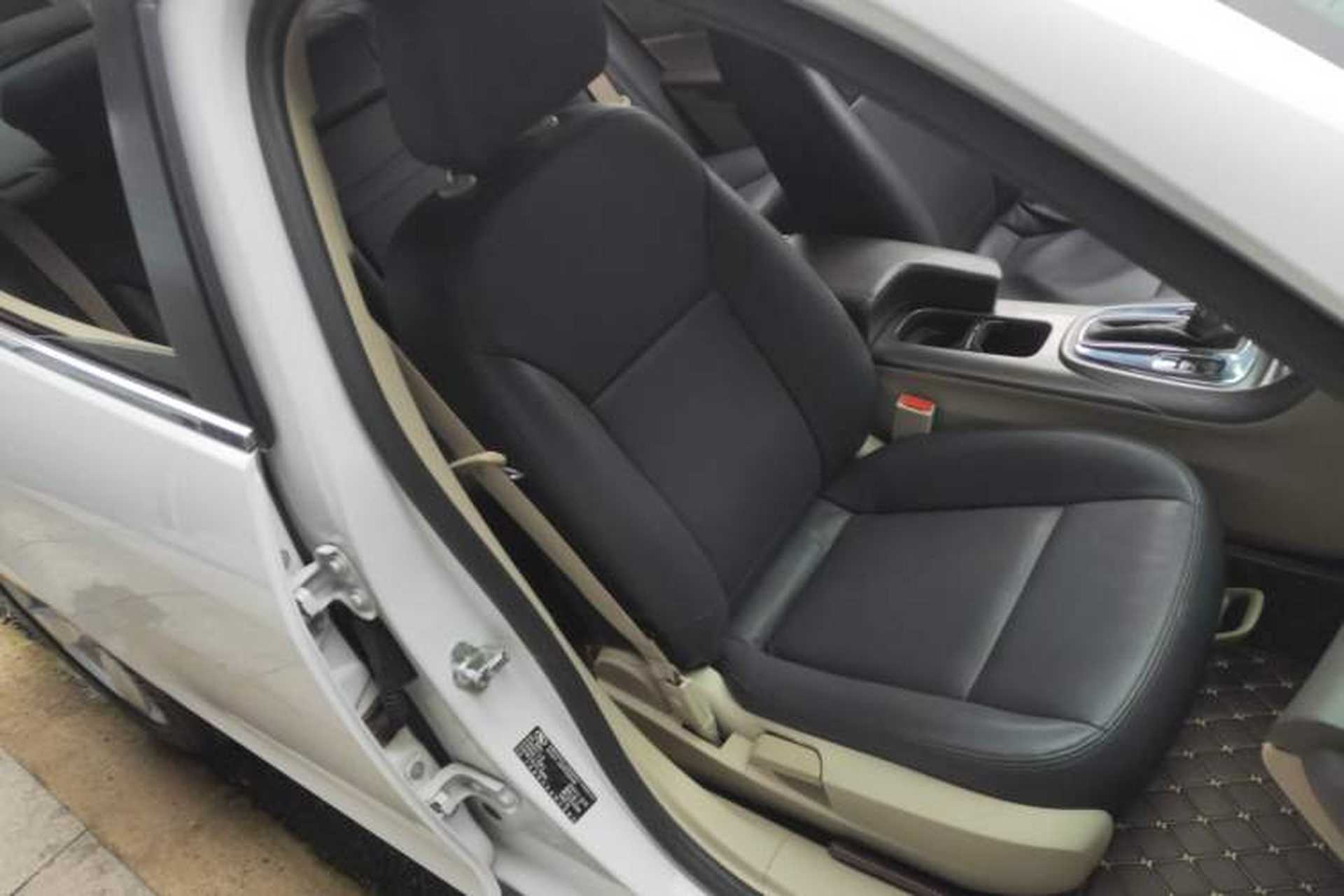 Used Chevrolet Malibu 2014 2.0L Automatic Comfort Edition Right Front Seat