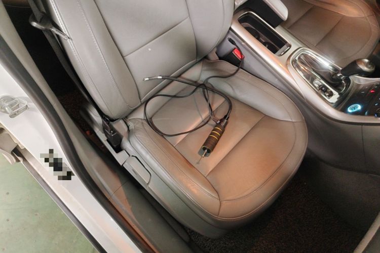 Used Chevrolet Malibu 2014 2.0L Automatic Luxury Edition Right Front Seat