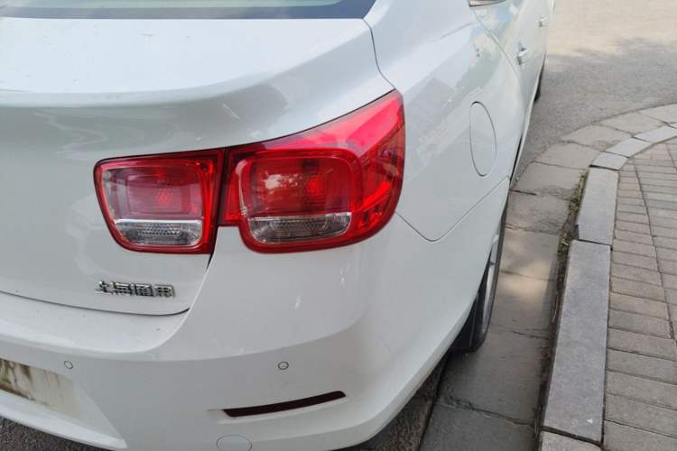 Used Chevrolet Malibu 2014 2.0L Automatic Comfort Edition Right Rear Taillight