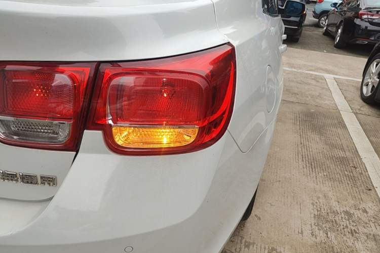Used Chevrolet Malibu 2014 2.0L Automatic Luxury Edition Right Rear Taillight