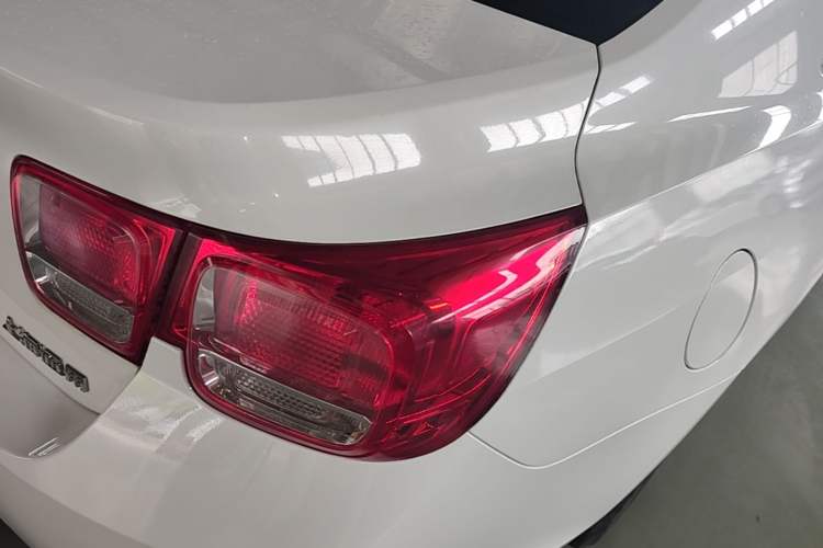 Used Chevrolet Malibu 2014 2.0L Automatic Comfort Edition Right Rear Taillight