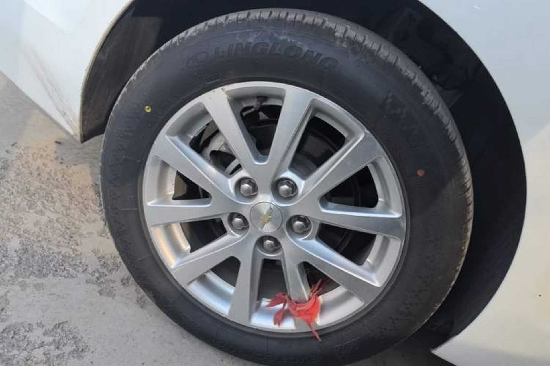 Used Chevrolet Malibu 2014 2.0L Automatic Luxury Edition Right Rear Wheel Hub