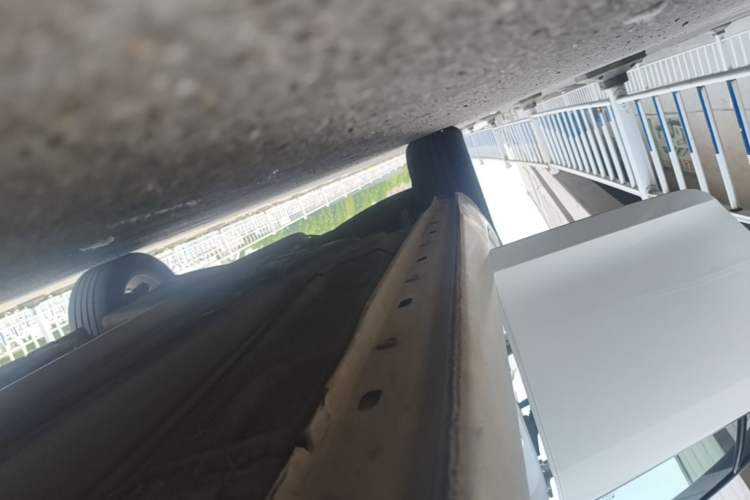 Used Chevrolet Malibu 2014 2.0L Automatic Luxury Edition Right Side Sill