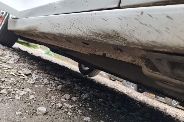 Used Chevrolet Malibu 2014 2.0L Automatic Luxury Edition Right Side Sill