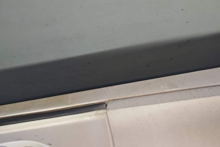Used Chevrolet Malibu 2014 2.0L Automatic Luxury Edition Right Side Sill