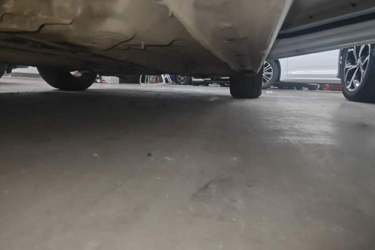 Used Chevrolet Malibu 2014 2.0L Automatic Comfort Edition Right Side Sill