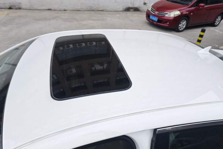 Used Chevrolet Malibu 2014 2.0L Automatic Luxury Edition Roof