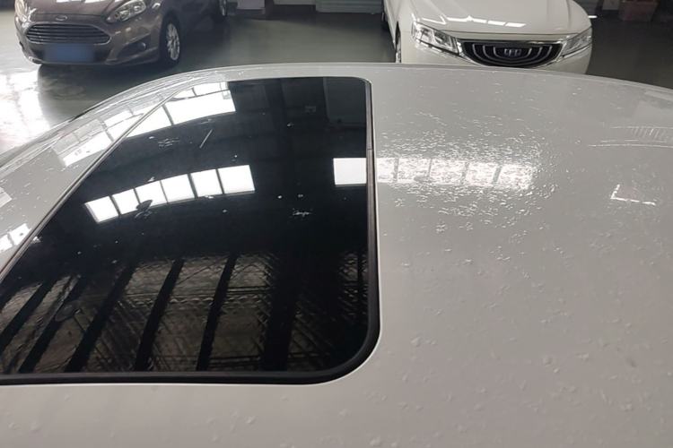 Used Chevrolet Malibu 2014 2.0L Automatic Comfort Edition Roof