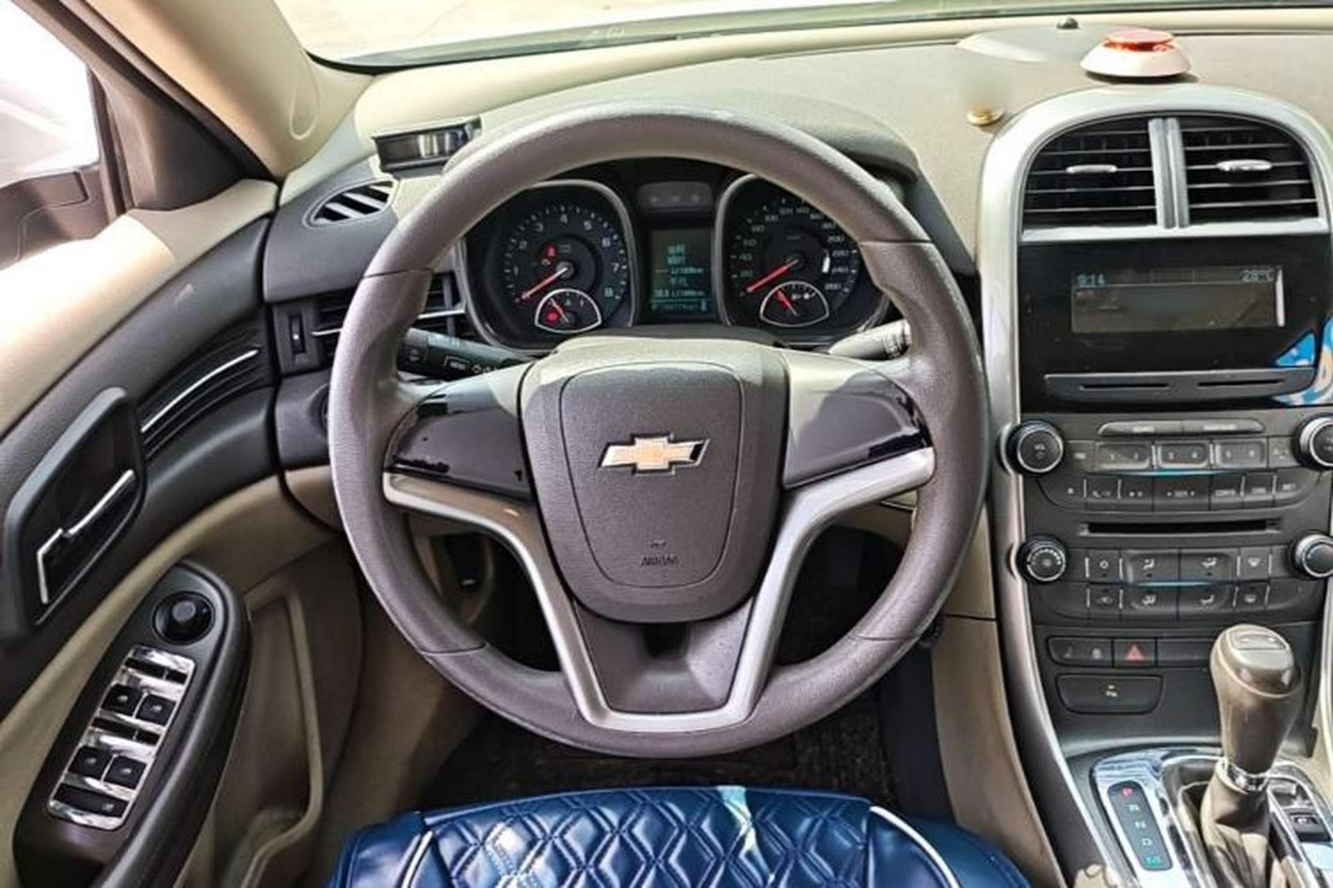 Used Chevrolet Malibu 2014 2.0L Automatic Comfort Edition Steering Wheel
