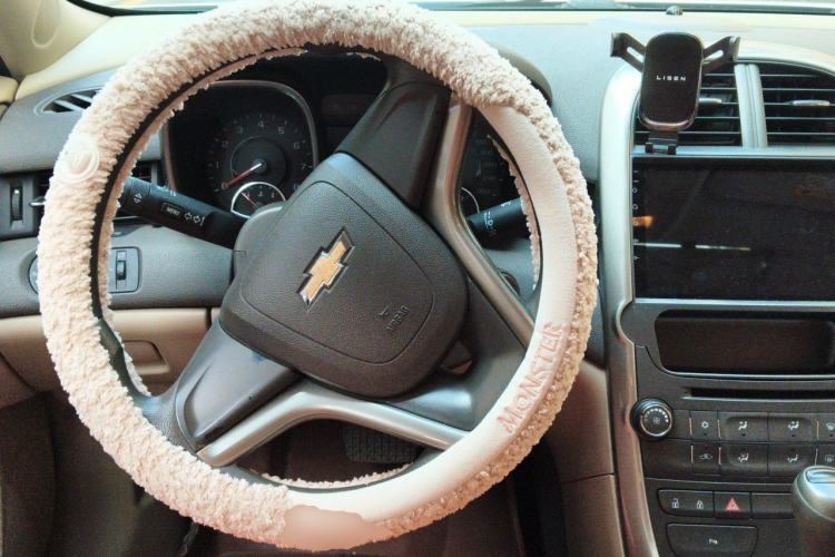 Used Chevrolet Malibu 2014 2.0L Automatic Comfort Edition Steering Wheel