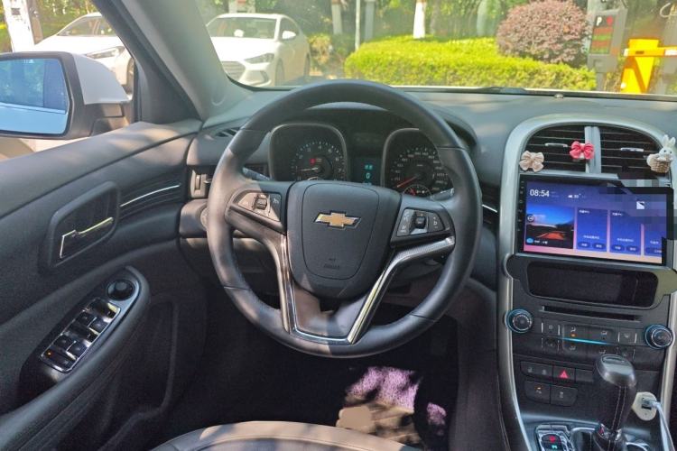 Used Chevrolet Malibu 2014 2.0L Automatic Luxury Edition Steering Wheel