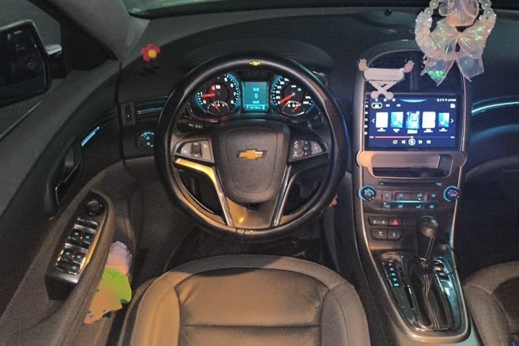 Used Chevrolet Malibu 2014 2.0L Automatic Luxury Edition Steering Wheel