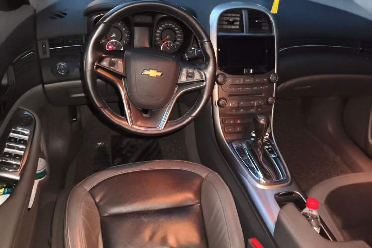 Used Chevrolet Malibu 2014 2.0L Automatic Luxury Edition Steering Wheel