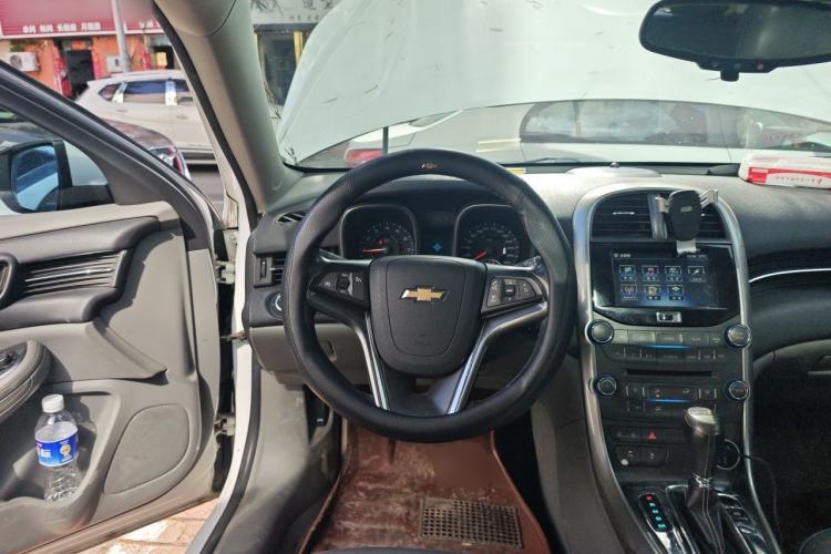Used Chevrolet Malibu 2014 2.0L Automatic Luxury Edition Steering Wheel