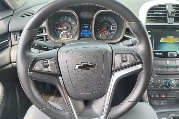 Used Chevrolet Malibu 2014 2.4L Automatic Flagship Edition Steering Wheel
