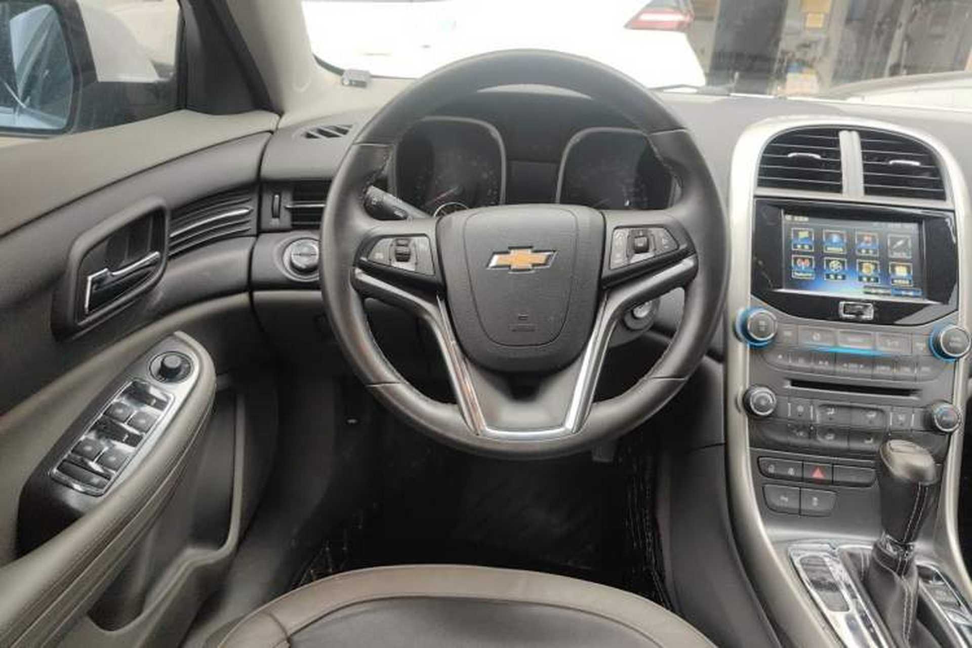 Used Chevrolet Malibu 2014 2.0L Automatic Luxury Edition Steering Wheel