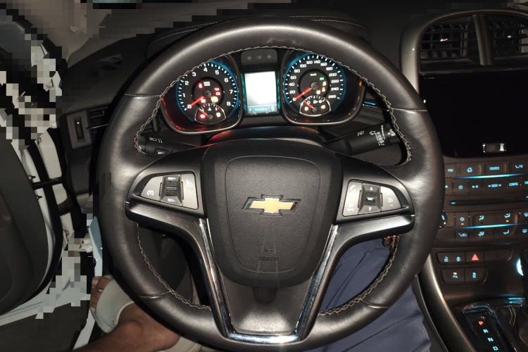 Used Chevrolet Malibu 2014 2.0L Automatic Luxury Edition Steering Wheel