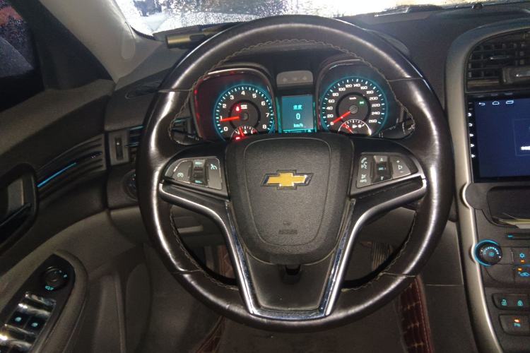 Used Chevrolet Malibu 2014 2.0L Automatic Luxury Edition Steering Wheel