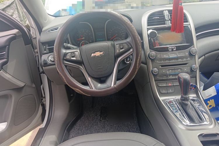 Used Chevrolet Malibu 2014 2.0L Automatic Luxury Edition Steering Wheel
