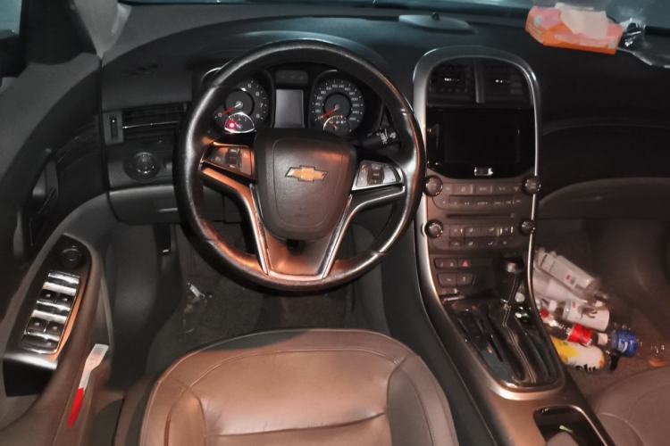 Used Chevrolet Malibu 2014 2.0L Automatic Luxury Edition Steering Wheel