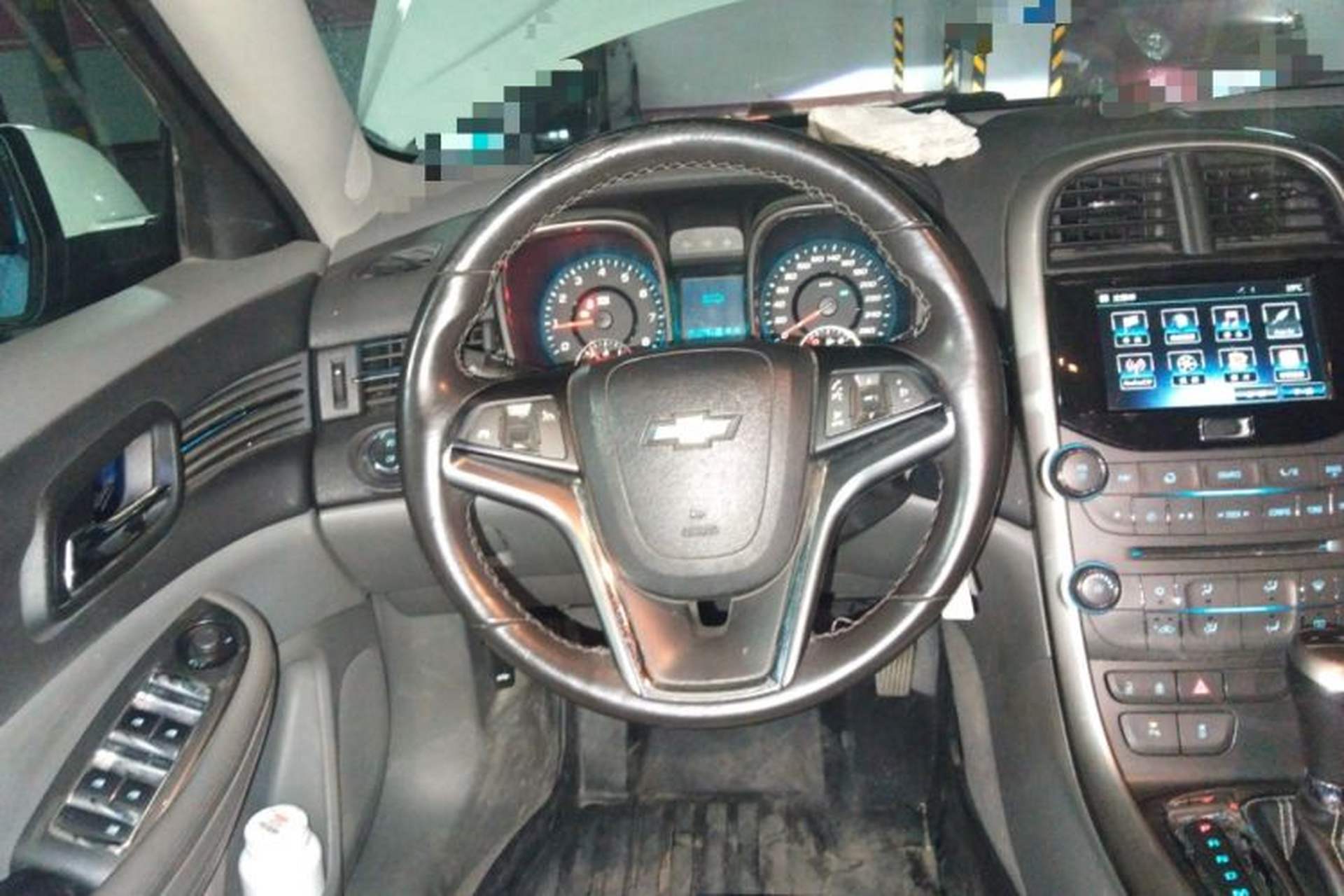 Used Chevrolet Malibu 2014 2.4L Automatic Luxury Edition Steering Wheel