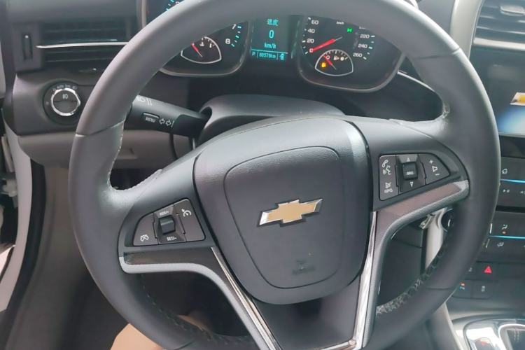 Used Chevrolet Malibu 2014 2.0L Automatic Luxury Edition Steering Wheel