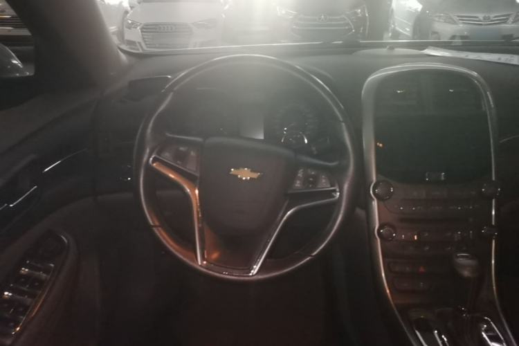 Used Chevrolet Malibu 2014 2.0L Automatic Luxury Edition Steering Wheel
