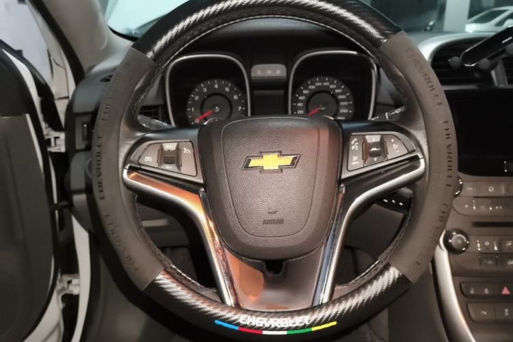 Used Chevrolet Malibu 2014 2.0L Automatic Luxury Edition Steering Wheel