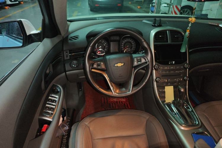 Used Chevrolet Malibu 2014 2.0L Automatic Luxury Edition Steering Wheel