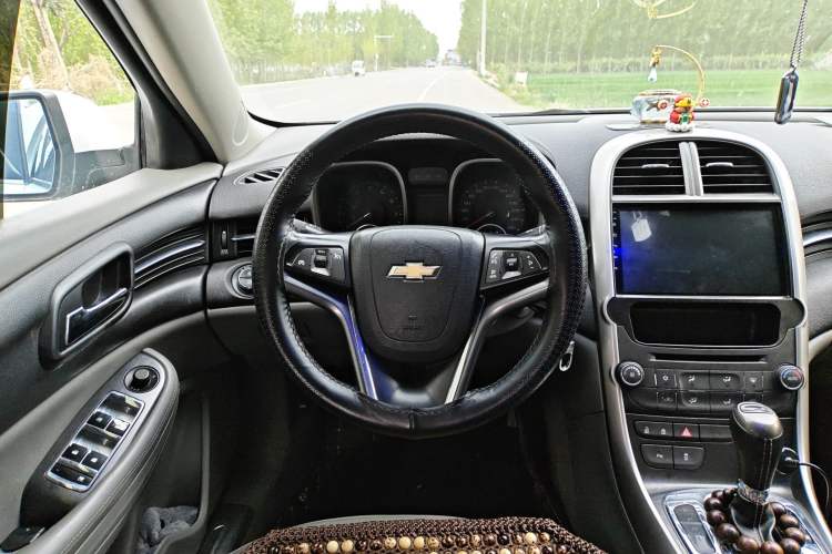 Used Chevrolet Malibu 2014 2.0L Automatic Luxury Edition Steering Wheel