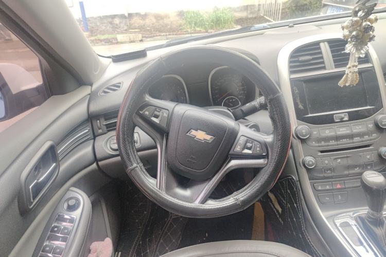 Used Chevrolet Malibu 2014 2.0L Automatic Luxury Edition Steering Wheel
