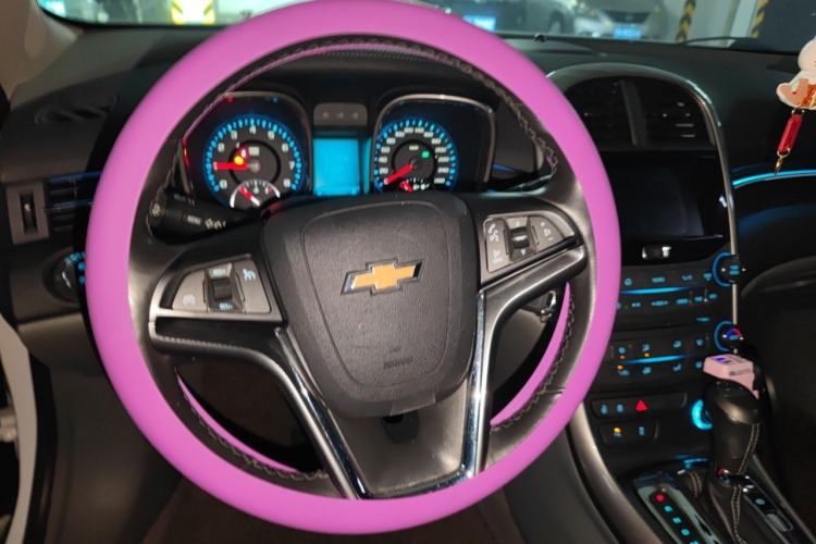 Used Chevrolet Malibu 2014 2.0L Automatic Luxury Edition Steering Wheel