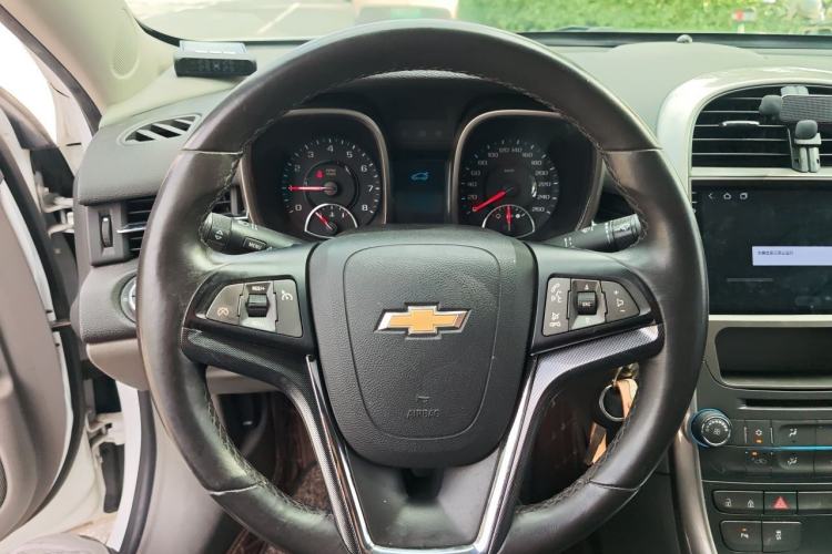 Used Chevrolet Malibu 2014 2.0L Automatic Luxury Edition Steering Wheel