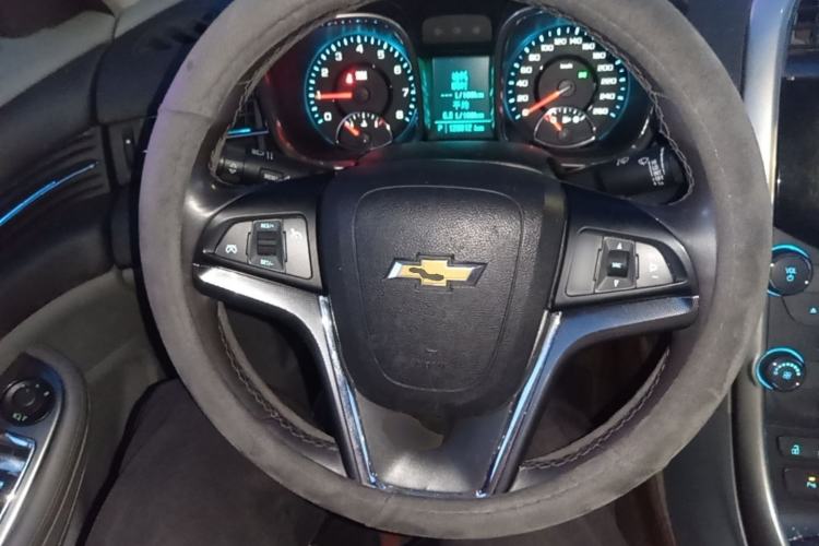 Used Chevrolet Malibu 2014 2.0L Automatic Luxury Edition Steering Wheel
