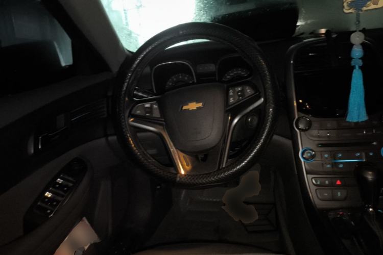 Used Chevrolet Malibu 2014 2.0L Automatic Luxury Edition Steering Wheel