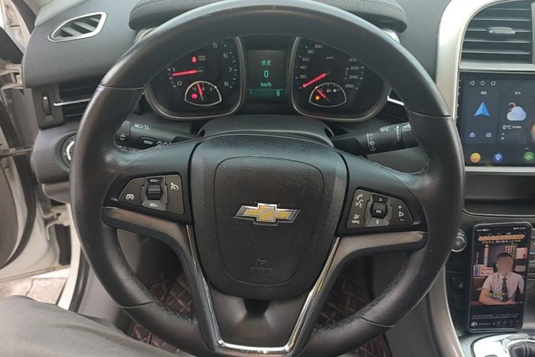 Used Chevrolet Malibu 2014 2.0L Automatic Luxury Edition Steering Wheel