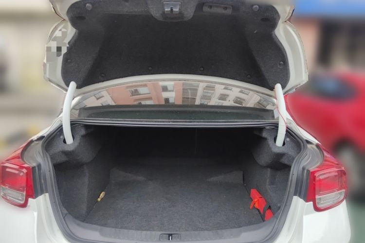Used Chevrolet Malibu 2014 2.0L Automatic Luxury Edition Trunk
